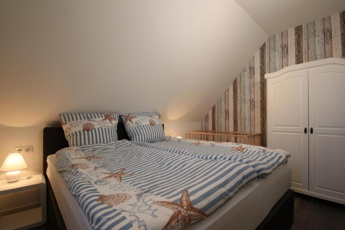 Am Kutterhafen 21 - Haus Joost Villa Fedderwardersiel ภายนอก รูปภาพ